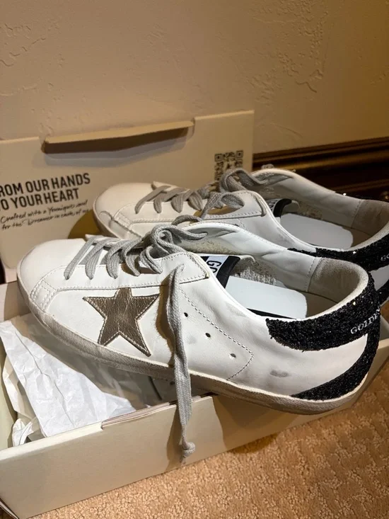 Golden Goose Kids White Leather Sneakers with Silver Star and Black Heel - Picture 1 of 5